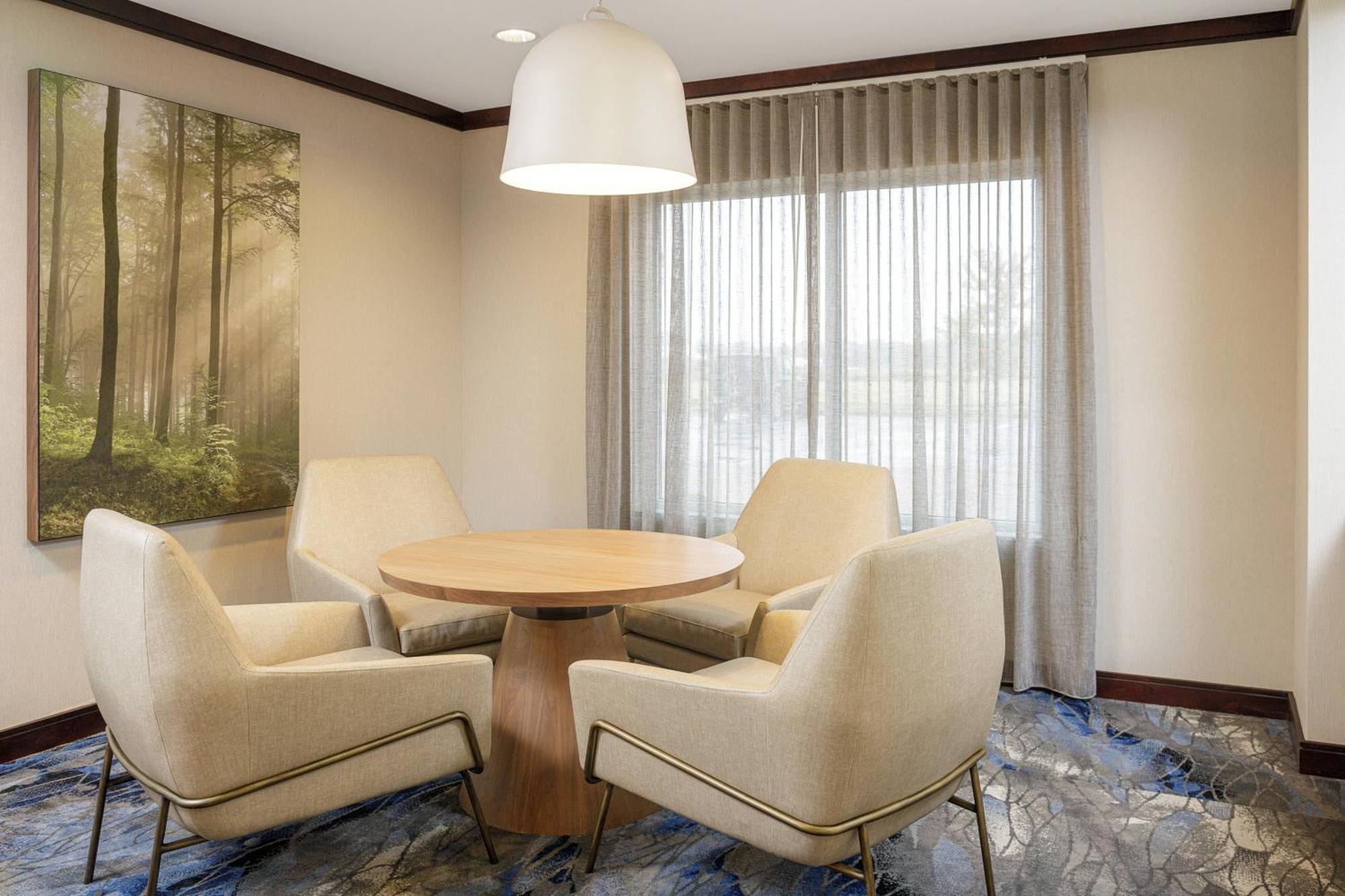 Fairfield Inn & Suites By Marriott Падака Экстерьер фото