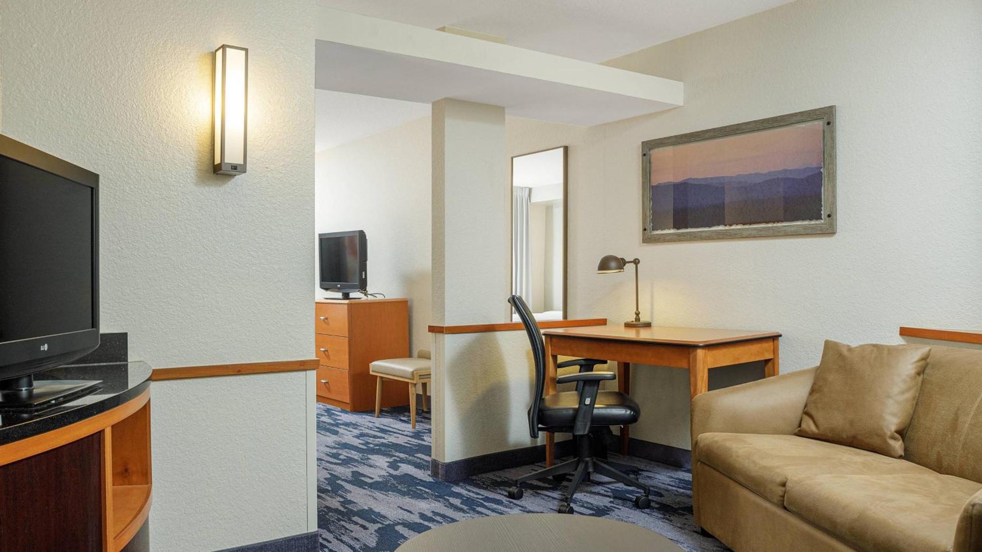 Fairfield Inn & Suites By Marriott Падака Экстерьер фото