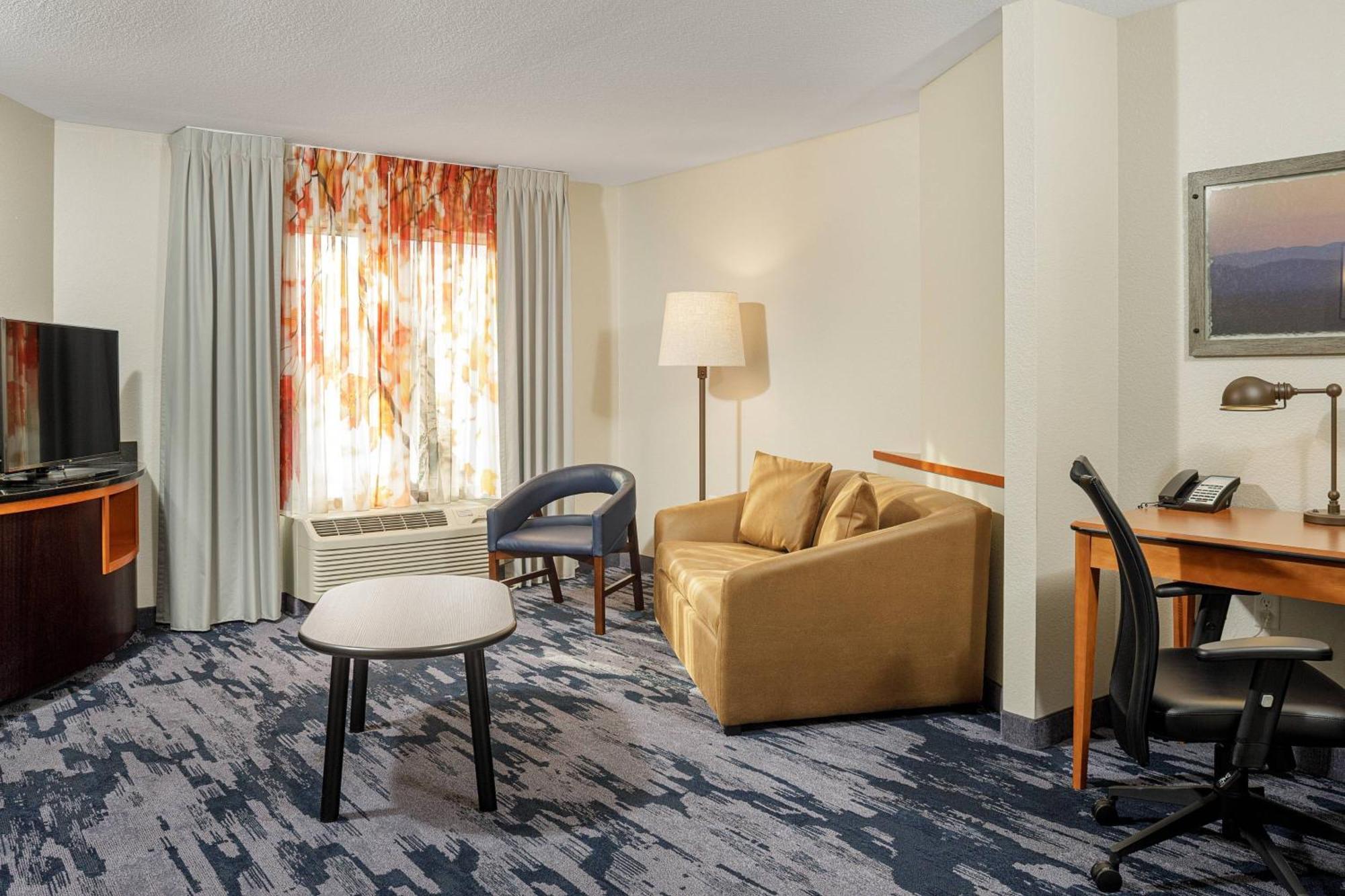 Fairfield Inn & Suites By Marriott Падака Экстерьер фото