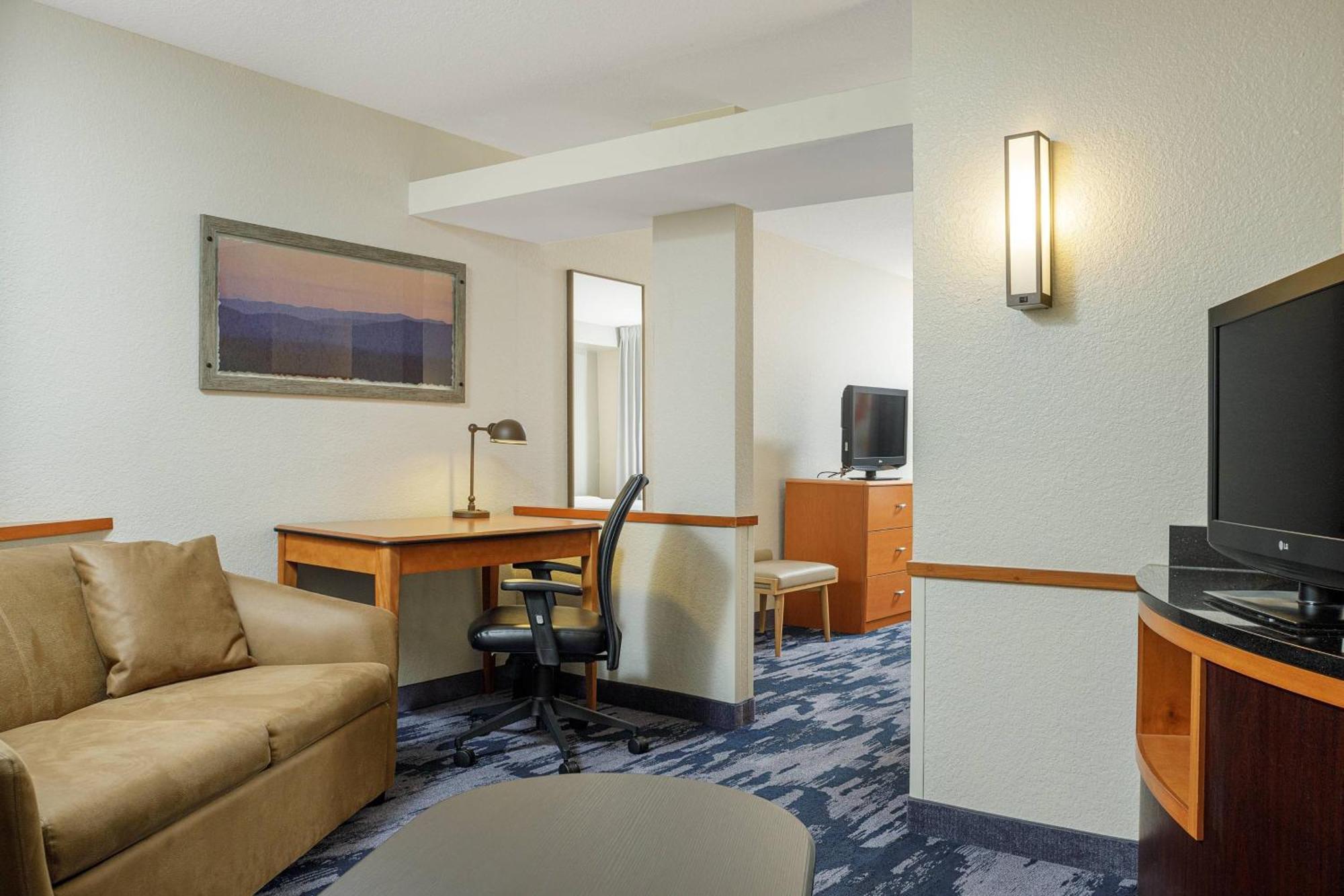 Fairfield Inn & Suites By Marriott Падака Экстерьер фото