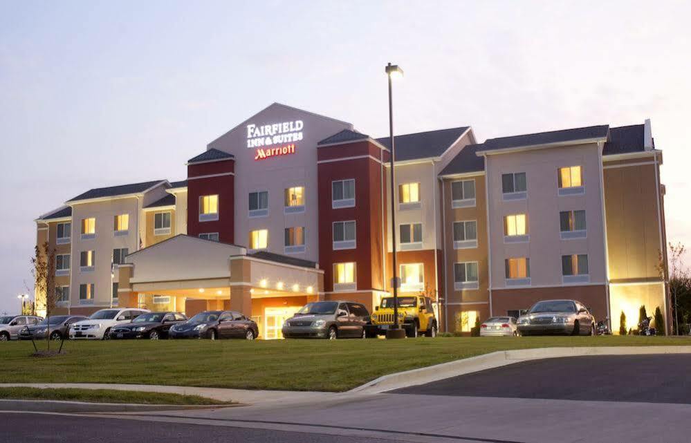 Fairfield Inn & Suites By Marriott Падака Экстерьер фото